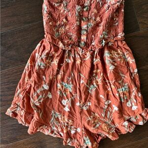 American Eagle Outfitters Floral Rust Romper